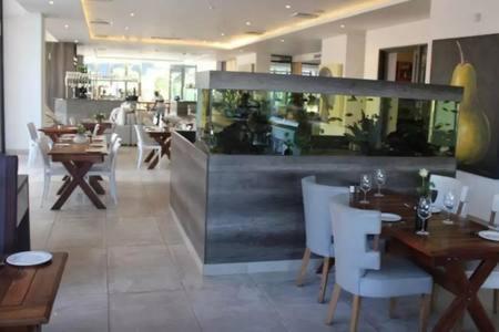 Sandton Skye Apartment Johannesburg Ngoại thất bức ảnh